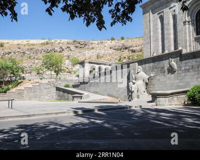 Jerewan, Armenien - 26. August 2023: Das Matenadaran, Mesrop Mashtots Institut für antike Manuskripte, Museum, Repositorium für Manuskripte und Forschung Stockfoto