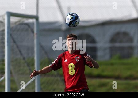 Cardiff, Großbritannien. September 2023. David Brooks aus Wales während des Fußballtrainings in Hensol, Vale of Glamorgan in South Wales am Mittwoch, den 6. September 2023. pic by Andrew Orchard/Andrew Orchard Sports Photography/Alamy Live News Credit: Andrew Orchard Sports Photography/Alamy Live News Stockfoto