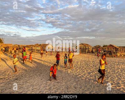 Madagaskar, traditionelles Fischerdorf Stockfoto