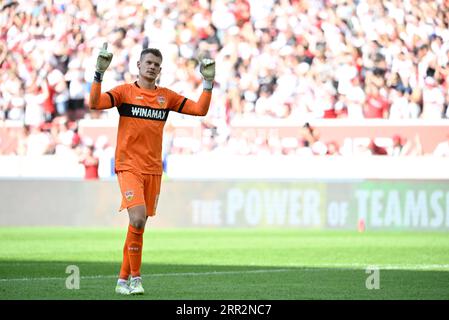 Torwart Alexander Nuebel VfB Stuttgart (33) Torfest, MHPArena, Stuttgart, Baden-Württemberg, Deutschland Stockfoto