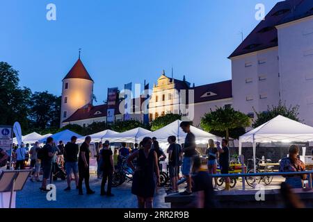 Night of Science and Business 2022. Die Freiberger Nacht der Wissenschaft und Wirtschaft ist ein gemeinsames Projekt der TU Bergakademie Freiberg und der Stadt Freiberg Stockfoto