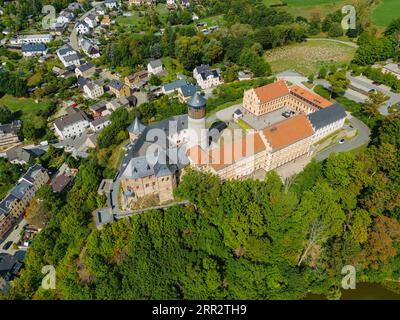 Die Burg Voigtsberg, später Burg Voigtsberg genannt, ist eine typische Bergburg des Hochmittelalters, die später zu einer Burg umgebaut wurde Stockfoto