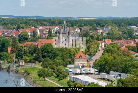 Luftaufnahme von Bad Wimpfen, einer historischen Kurstadt im süddeutschen Heilbronn im Sommer Stockfoto