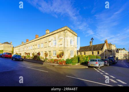 Cirencester, Großbritannien - 17. Oktober 2022: Street View, in Cirencester, Cotswolds Region, England, UK Stockfoto