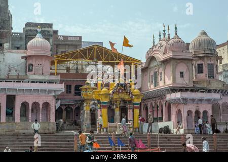 03 10 2007 Vishram Ghat ist eine Ghatgrube, ein Bade- und Gotteshaus, am Ufer des Flusses Yamuna in Mathura, Indien, Asien. Stockfoto