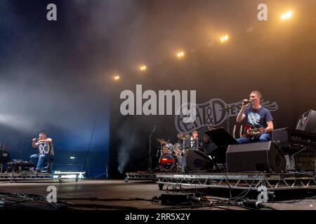 Edinburgh, Großbritannien. September 2023. Torf und Diesel treten am Sonntag, den 3. September 2023, Live auf dem Edge Festival im Lilliardsedge Holiday Park & Golf Course auf. Credit: Alan Rennie/Alamy Live News Stockfoto