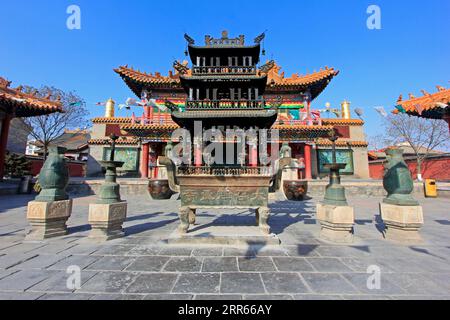 Hohhot City - 6. Februar: Große buddha-Halle architektonische Landschaft in der Dazhao Lamasery, am 6. Februar 2015, Hohhot City, Innere Mongolei autonom Stockfoto
