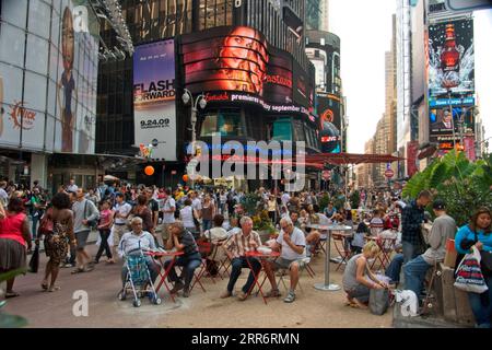 Sitzecke am Times Square in New York City Stockfoto