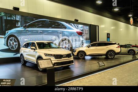 South Beach, Miami, Florida - 6. September 2023: Miami International Auto Show: Zeigt alle neuen KIA-Fahrzeuge, die in den USA weit verbreitet sind Stockfoto