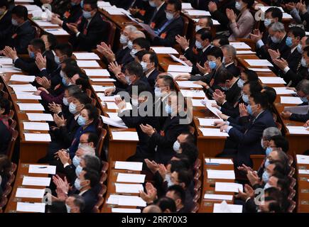 210307 -- PEKING, 7. März 2021 -- die zweite Plenarsitzung der vierten Sitzung des 13. Nationalen Komitees der politischen Konsultativkonferenz des chinesischen Volkes CPPCC findet am 7. März 2021 in der Großen Halle des Volkes in Peking, der Hauptstadt Chinas, statt. ZWEI SESSIONSCHINA-PEKING-CPPCC-JAHRESTAGUNG-ZWEITE PLENARSITZUNG CN ZHANGXHAOFU PUBLICATIONXNOTXINXCHN Stockfoto