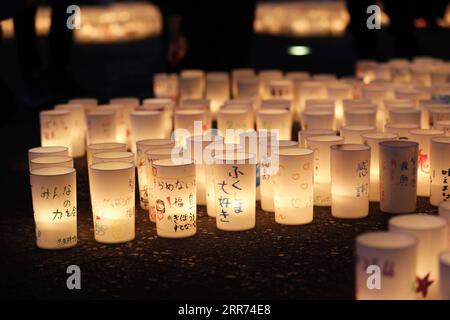 210311 -- TOKIO, 11. März 2021 -- Papierlaternen mit Eulogen zum Gedenken an die Opfer des großen Erdbebens und des Tsunamis in Ostjapan werden am 11. März 2021 in Tokio, Japan, gesehen. Foto von /Xinhua JAPAN-BAKE-TSUNAMI-JUBILÄUM DuxXiaoyi PUBLICATIONxNOTxINxCHN Stockfoto