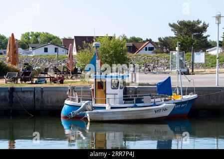 Fischerboote im Hafen von Vitte, Insel Hiddensee, Mecklenburg-Vorpommern, Deutschland Stockfoto