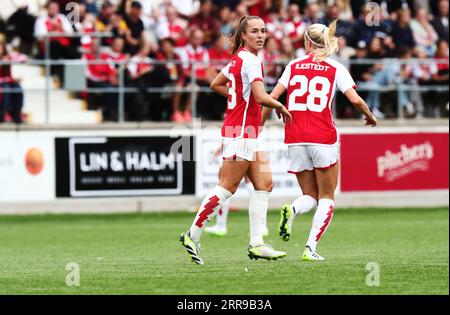 Arsenale Nr. 13 Lia Wälti während des Mittwochspiels zwischen Arsenal WFC und Linköping FC in der UEFA Women's Champions League, Ligapfad Runde 1 in der Linköping Arena, Linköping, Schweden. Stockfoto