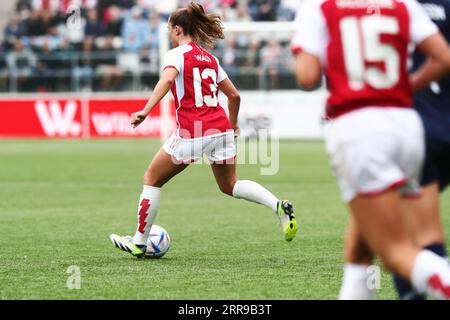 Arsenale Nr. 13 Lia Wälti während des Mittwochspiels zwischen Arsenal WFC und Linköping FC in der UEFA Women's Champions League, Ligapfad Runde 1 in der Linköping Arena, Linköping, Schweden. Stockfoto