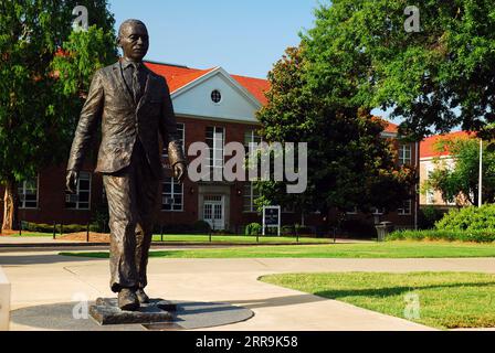 Eine Statue ehrt James Meredith, den ersten Afroamerikaner, der an der University of Mississippi teilnahm und Anführer der Bürgerrechtsbewegung war Stockfoto