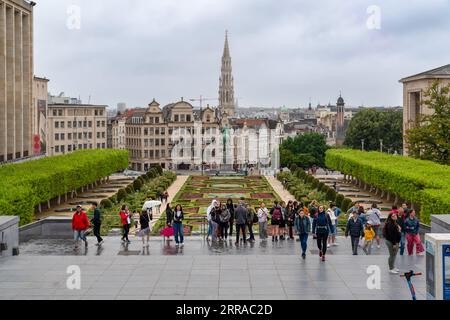 Brüssel, Belgien - Juni 27 2023: Der Mont des Arts (Kunstberg), was „Berg der Künste“ bedeutet, ist ein städtischer Komplex und eine historische Stätte im Zentrum von Bru Stockfoto