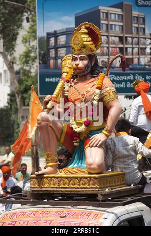 Rajkot, Indien. September 2023. Anlässlich der Krishna Janmashtami-Statue von Lord hanuman in Rath Yatra in Harihar Chowk Sadar Bazar Rajkot. Quelle: Nasirchan/Alamy Live News Stockfoto