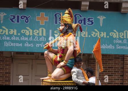 Rajkot, Indien. September 2023. Seitenansicht der Tableaus von Lord hanuman in Shri Krishna Janmashtami im Harihar Chowk Sadar Bazar Rajkot. Quelle: Nasirchan/Alamy Live News Stockfoto