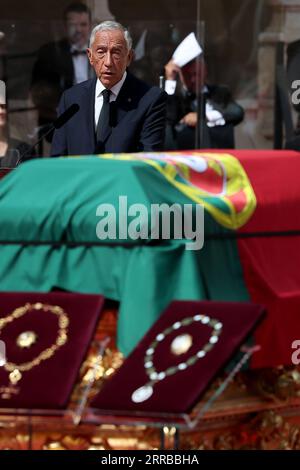 210913 -- LISSABON, 13. September 2021 -- der portugiesische Präsident Marcelo Rebelo de Sousa hält eine Rede während der Trauerfeier für den ehemaligen portugiesischen Präsidenten Jorge Sampaio im Kloster Jeronimos in Lissabon, Portugal, 12. September 2021. Foto: /Xinhua PORTUGAL-LISSABON-EHEMALIGER PRÄSIDENT-BEGRÄBNIS PetroxFiuza PUBLICATIONxNOTxINxCHN Stockfoto