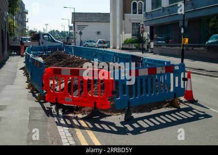 Maidenhead, Berkshire, Großbritannien. September 2023. Straßenbauarbeiten in Maidehead, Berkshire. Quelle: Maureen McLean/Alamy Live News Stockfoto