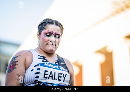 Brüssel, Belgien. September 2023. US Chase Ealey wurde während der Shot-Put-Veranstaltung des Allianz Memorial Van Damme IAAF Diamond League Leichtathletik-Treffens auf dem Platz „Muntplein - Place de la Monnaie“ im Stadtzentrum von Brüssel am Donnerstag, den 7. September 2023, in Aktion gezeigt. BELGA FOTO JASPER JACOBS Credit: Belga News Agency/Alamy Live News Stockfoto