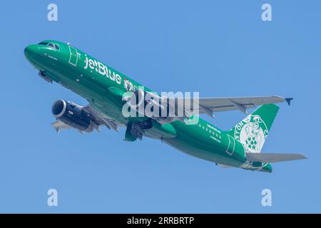 N595JB JetBlue Airways Airbus A320-232 mit Abfahrt Los Angeles International (LAX/KLAX) Stockfoto