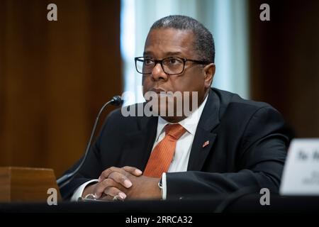 Washington, Vereinigte Staaten. September 2023. Brian Nichols, Assistant Secretary of State, Bureau of Western Hemisphere Affairs, United States Department of State, tritt vor einem Unterausschuss für Außenbeziehungen des Senats für westliche Hemisphäre, transnationale Kriminalität, zivile Sicherheit, Demokratie, Menschenrechte, und Global Women's Issues Hearing zur Prüfung der 2024 Haushaltsprioritäten für die westliche Hemisphäre im Dirksen Senate Office Building in Washington, DC, Donnerstag, 7. September 2023. Kredit: Rod Lamkey/CNP/dpa/Alamy Live News Stockfoto