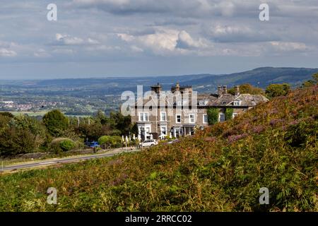 The Cow and Calf Country Public House neben Ilkley Moor in West Yorkshire. Stockfoto