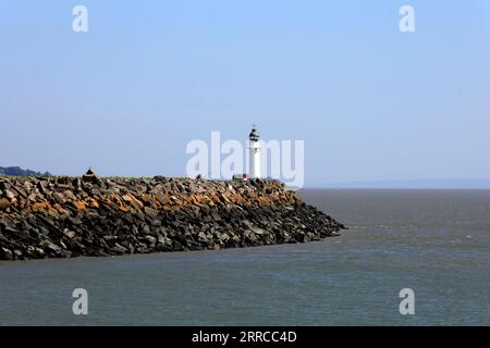 Der Leuchtturm in Jackson's Bay, Barry Island, September 2023. Stockfoto