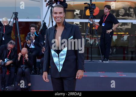 Venedig Lido, Italien. September 2023. Massimiliano Morra besucht den roten Teppich des Films Lubo beim Filmfestival Venedig 80 im Palazzo del Cinema. Quelle: SOPA Images Limited/Alamy Live News Stockfoto