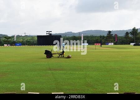 Das malerische Cricket-Gelände der Army Ordinance. Dombagoda. Sri Lanka. RickyxSimms PUBLICATIONxNOTxINxCHN Stockfoto
