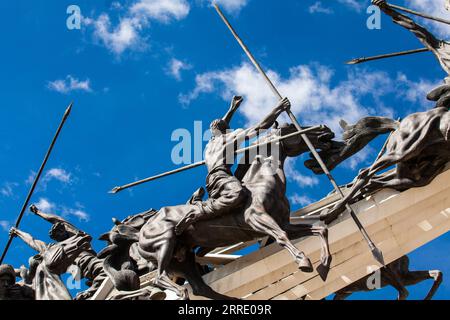 Paipa, Boyaca, Kolumbien – 8. August 2023: Detail des Vargas Swamp Lancers Memorial in der Nähe der Stadt Paipa in Boyacá. Umgesetzt durch kolumbianische Kunst Stockfoto