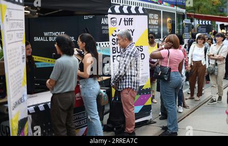 Toronto, Kanada. September 2023. Atmosphäre während des Toronto International Film Festival 2023 auf der TIFF Bell Lightbox am 7. September 2023 in Toronto, Ontario. Foto: PICJER/imageSPACE Credit: Imagespace/Alamy Live News Stockfoto