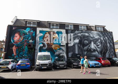 Teil der Graffiti-Kunstveranstaltung Southend City Jam in Southend on Sea, Essex, UK, im Clarence Road Car Park mit Parkkarte Stockfoto