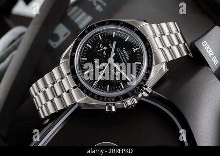 Omega Speedmaster Moon Watch 2021 Modell Stockfoto