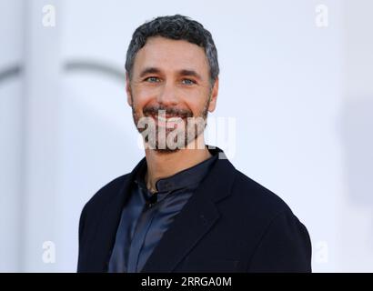 Italien, Lido di Venezia, 7. September 2023: Raoul Bova besucht den roten Teppich für den Film „Lubo“ beim 80. Internationalen Filmfestival von Venedig am 7. September 2023 in Venedig. Foto © Ottavia Da Re/Sintesi/Alamy Live News Stockfoto