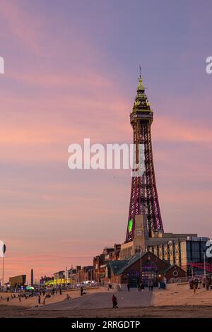 Blackpool Tower bei Sonnenuntergang Stockfoto
