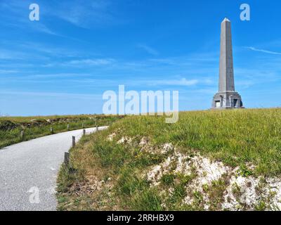 Obelisk am Kap Blanc Nez, Frankreich Stockfoto