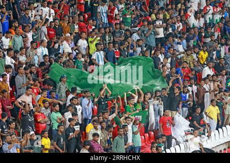 Bangladesch kam von hinten, um das zweite FIFA-Freundschaftsspiel in der Bashundhara Kings Arena, Dhaka, Bangla, mit einem Unentschieden 1-1 zu übertreffen Stockfoto