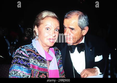 Nadja Tiller, österreichische Schauspielerin, mit Ehemann, Schauspieler Walter Giller, Deutschland um 1995. Stockfoto