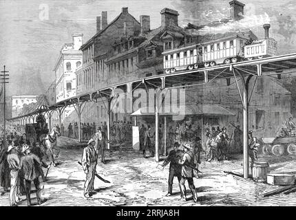 A Street Railway in New York, nach einer Skizze eines unserer Spezialkünstler, 1876. Gravur nach einer Skizze von Mr. W. Simpson. „Eines der neuartigsten und bemerkenswertesten Merkmale des gewöhnlichen Straßenlebens in Philadelphia sowie in New York und anderen amerikanischen Städten sind die Eisenbahnen mit Lokomotiven und Zügen, die durch die Straßen fahren.“ Aus Illustrated London News, 1876. Stockfoto