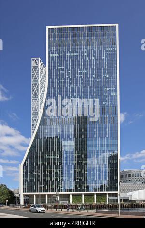 Canary Wharf, London, Großbritannien. 1 Bank Street, neues Londoner Hauptquartier für Societe General, entworfen von Kohn Pederson Fox Architekten. Stockfoto