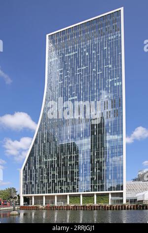 Canary Wharf, London, Großbritannien. 1 Bank Street, neues Londoner Hauptquartier für Societe General, entworfen von Kohn Pederson Fox Architekten. Stockfoto