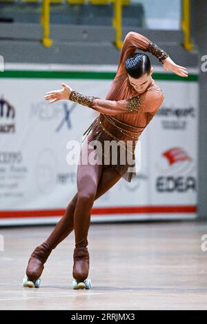 Ponte di Legno, Italien. 7. September 2023, Pau GARCIA DOMEC (ESP), während des Senior Men Short Program, bei der Artistic Skating Europameisterschaft 2023, in Palasport Ponte di Legno, am 7. September 2023 in Ponte di Legno, Italien. Quelle: Raniero Corbelletti/AFLO/Alamy Live News Stockfoto