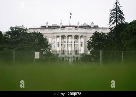 220805 -- WASHINGTON, 5. Aug. 2022 -- Foto aufgenommen am 4. Aug. 2022 zeigt das Weiße Haus in Washington, D.C., USA. Die US-Regierung erklärte die Affenpocken am Donnerstag zu einem Notfall im öffentlichen Gesundheitswesen, mehr als eine Woche nachdem die Weltgesundheitsorganisation den Ausbruch als globalen Notfall eingestuft hatte. U.S.-MONKEYPOX-PUBLIC HEALTH NOTFALL LiuxJie PUBLICATIONxNOTxINxCHN Stockfoto