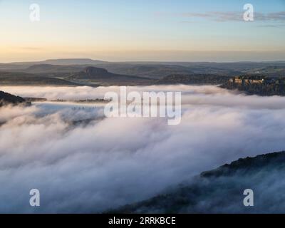 Ballonfahrt über die Elbe zwischen Bad Schandau und Pirna, Stockfoto