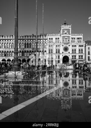 Aqua Alta in St. Markusplatz, Venedig, Stockfoto