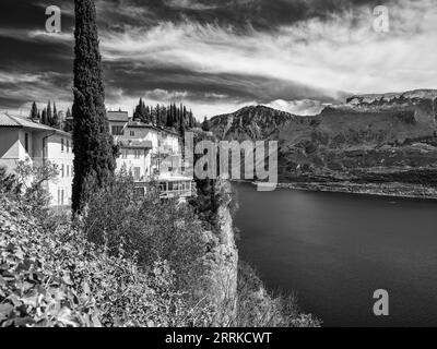 Tremosine sul Garda - i borghi piÃ¹ belli d'Italia (die schönsten Dörfer Italiens). Stockfoto