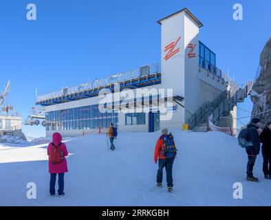 Österreich, Tirol, Zillertal, Bergstation des Gletscherbusses, Hintertuxer Gletscher. Stockfoto