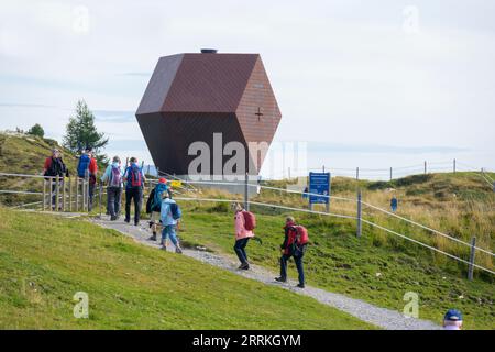 Österreich, Tirol, Zillertal, die Granatkapelle von Mario Botta. Stockfoto